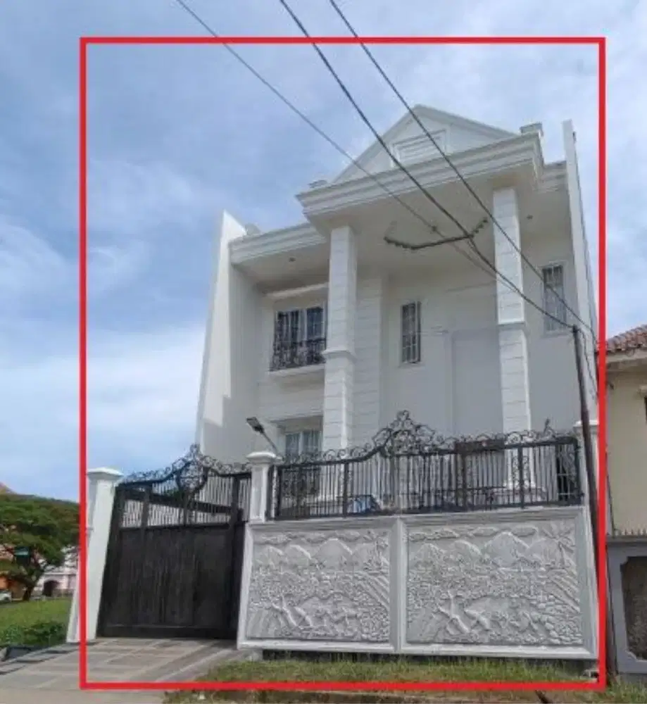 Dijual Rumah Makassar sekitar Jalan Metro Tanjung Bunga