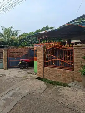 Dijual rumah second pinggir jalan 106m²(475jt)Pabuaran Cibinong Bogor