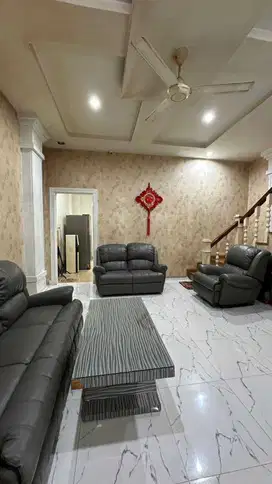 DIJUAL TOWNHOUSE Jl BRIGJEND KATAMSO KOMPLEK TATA RESIDENCE