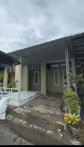Dijual/Disewakan Rumah Makassar Sekitar Jalan Metro Tanjung Bunga