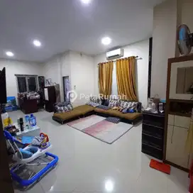 DIJUAL TOWNHOUSE KOMPLEK CONTEMPO REGENCY (Michelle)