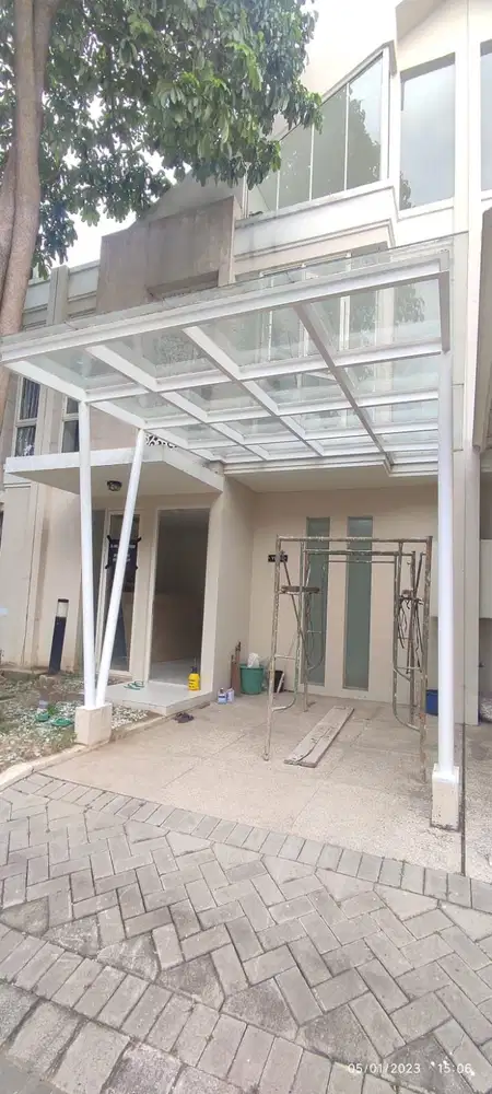 Disewakan rmh pakuwon city siap huni full furnish