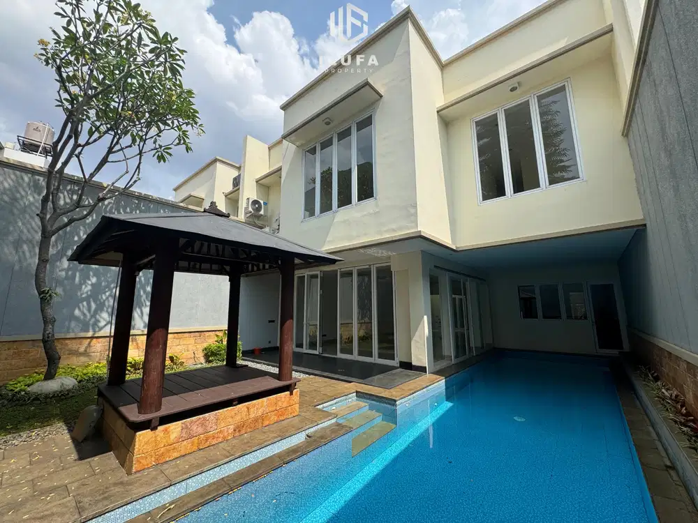 Dijual townhouse bangunan terawat area pejaten kemang