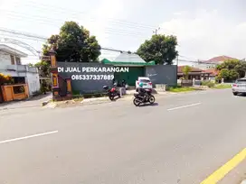Tanah perkarangan pinggir jalan raya di teras boyolali