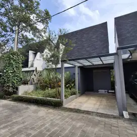 Rumah Dekat Sekolah Lazuardi Cinere Siap Huni