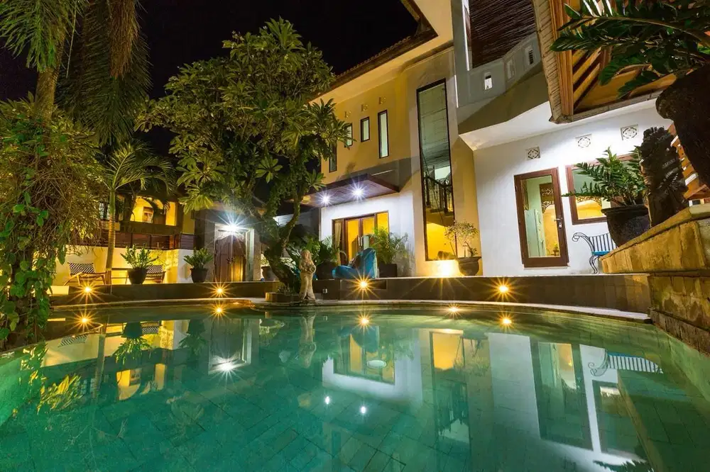 Vintage villa in banjar semer for sale