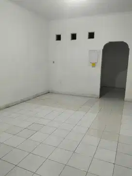 Rumah Bagus Siap Huni Simprug Poris Tangerang