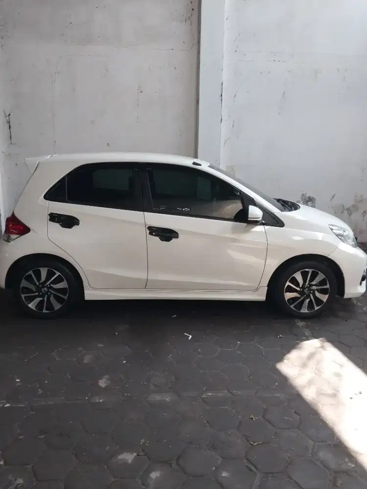 Honda brio RS AT