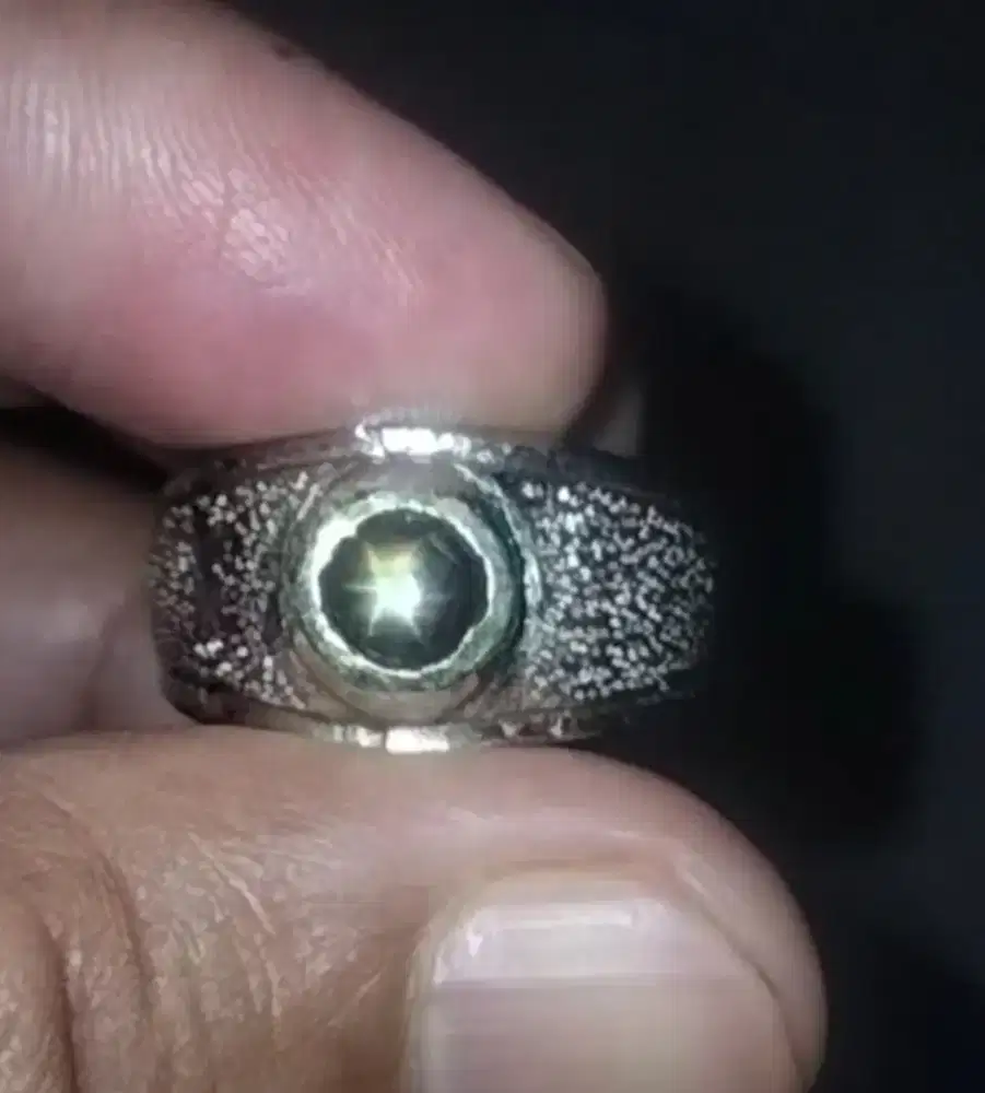 Batu black safir bangsing star