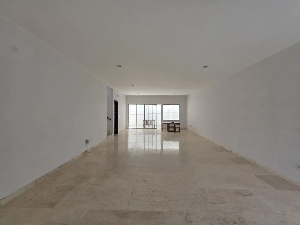 DISEWAKAN RUMAH GOLF ISLAND MELODY PIK