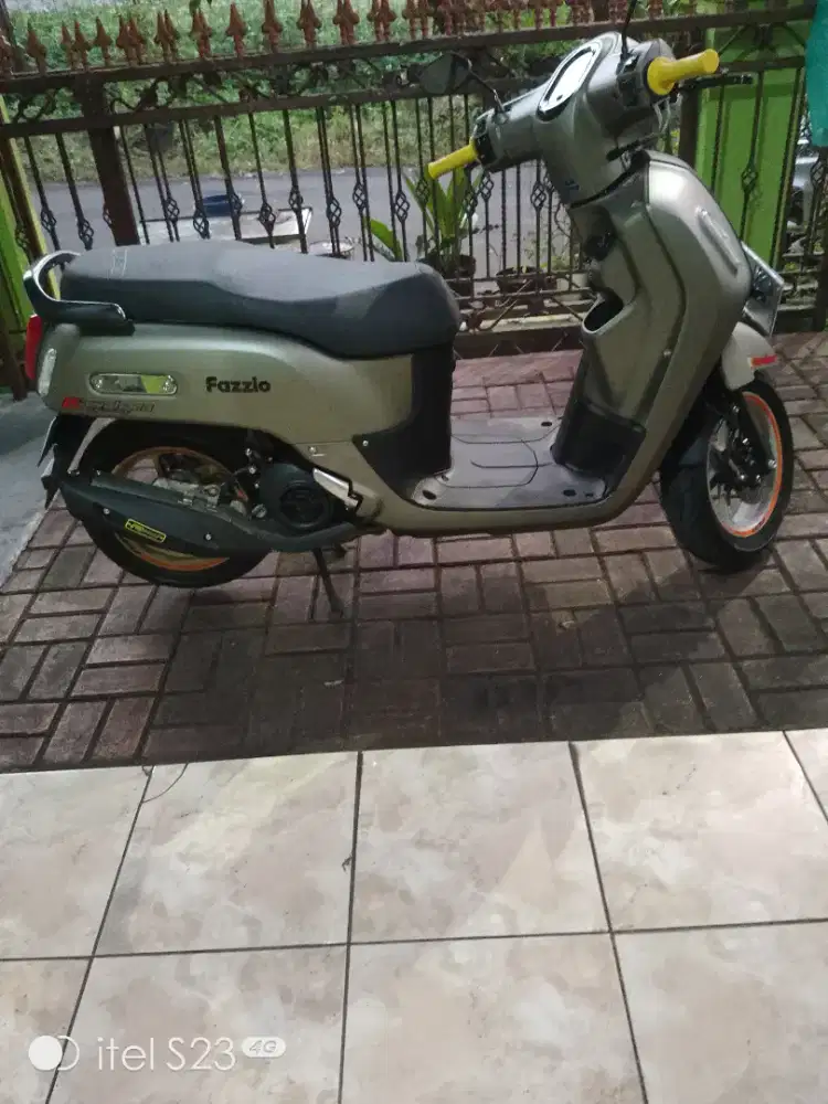 Jual motor bekas seperti baru