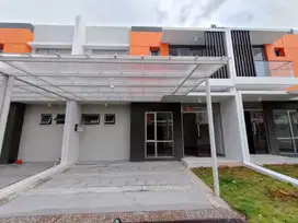Disewakan Rumah PIK 2 Ukuran 8x12,5 Pantai Indah Kapuk Jakarta Utara