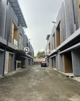 DIJUAL VILLA  JL KARYA SETUJU READY 3 UNIT