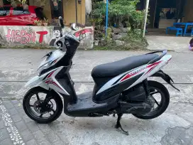 Honda Vario esp stater halus THN 2016 plat AB Wonosari