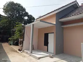 RUMAH FRESH MINIMALIS !! COCOK BUAT PASUTRI BARU LOKASI DI JL.RATNA