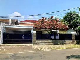 Rumah Mewah Private Pool Di Gegerkalong Dkt Setiabudi Pasteur Sukajadi