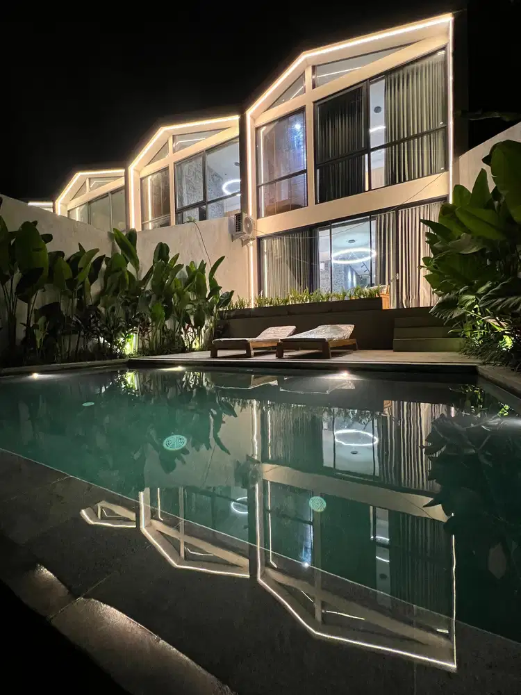 ELEVATED JUNGLE VILLA WITH MODERN COMFORTS IN UBUD