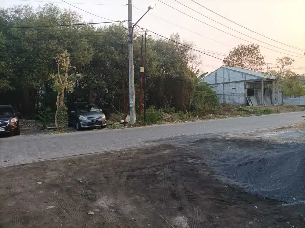 Disewakan Tanah Gununanayar Komersial Area Strategis Dekat Kampus UPN