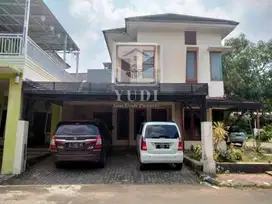 Rumah siap pakai dekat Grage city mall kota Cirebon