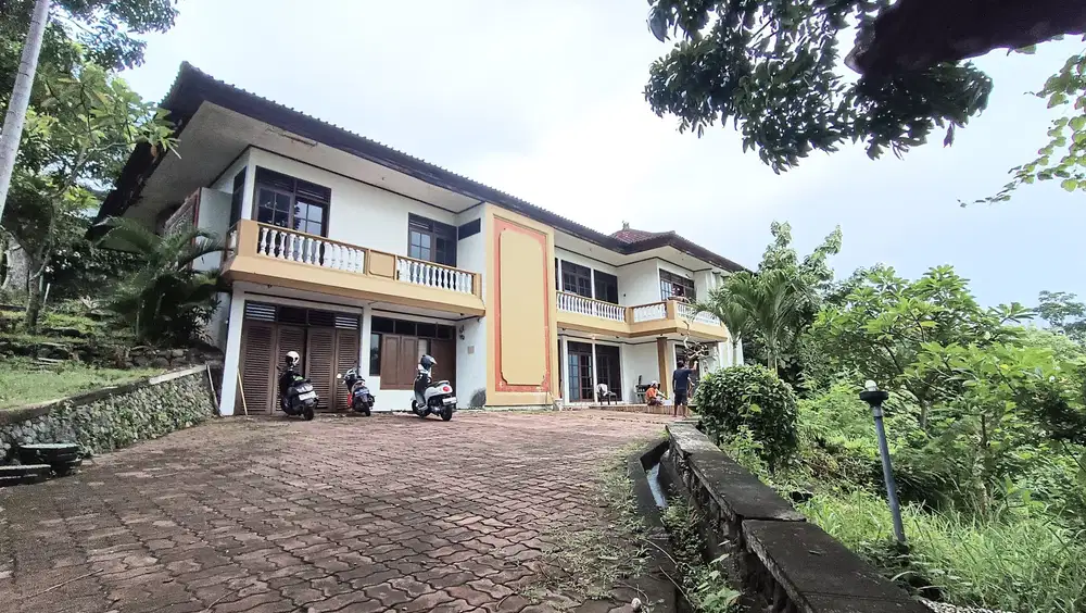 Villa Vintage View Laut Strategis di Nusa Dua