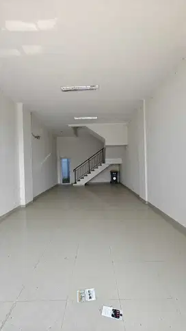 Ruko MURAH BANGET siap pakai strategis di Summarecon Bandung