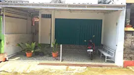 Rumah dan Ruang Usaha Nego Di Jalan Utama Jatihandap Cicaheum Bandung