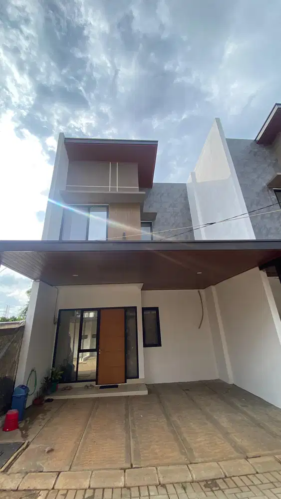 Rumah Dijual cluster Cinere Jakarta Selatan nego kpr