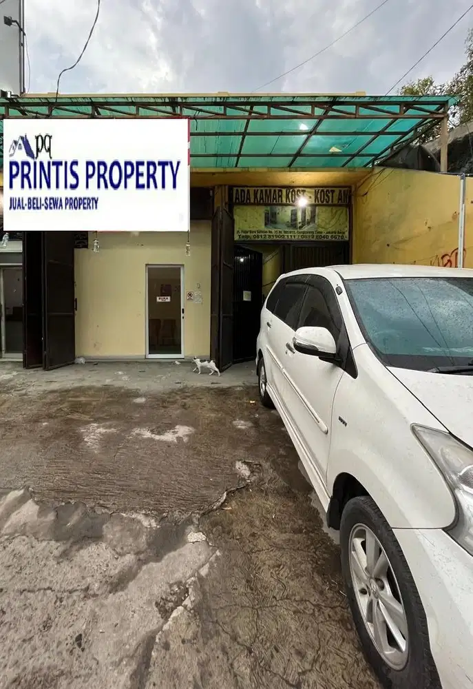 Di Jual Rumah 2 Lantai Ex Klinik dan Kostan di Cengkareng , JakBar