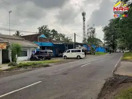 Dijual Tanah Strategis Bonus Bangunan di Jl. Lemabnagdewo Rogojampi