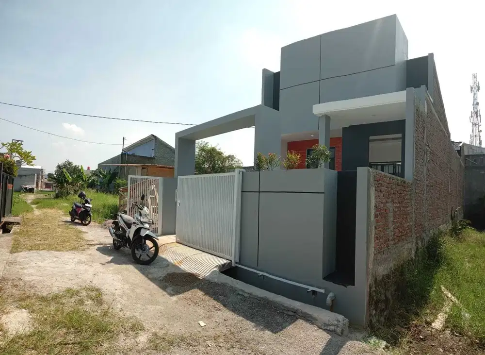 Rumah Bagus Di Mekar Indah Cibiru Dekat Ke Soekarno Hatta Bandung SHM
