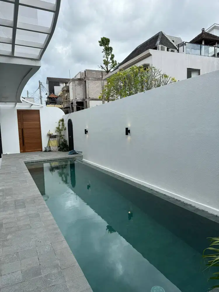 dijual vulla baru lantai 2 lokasi tumbak bayuh canggu