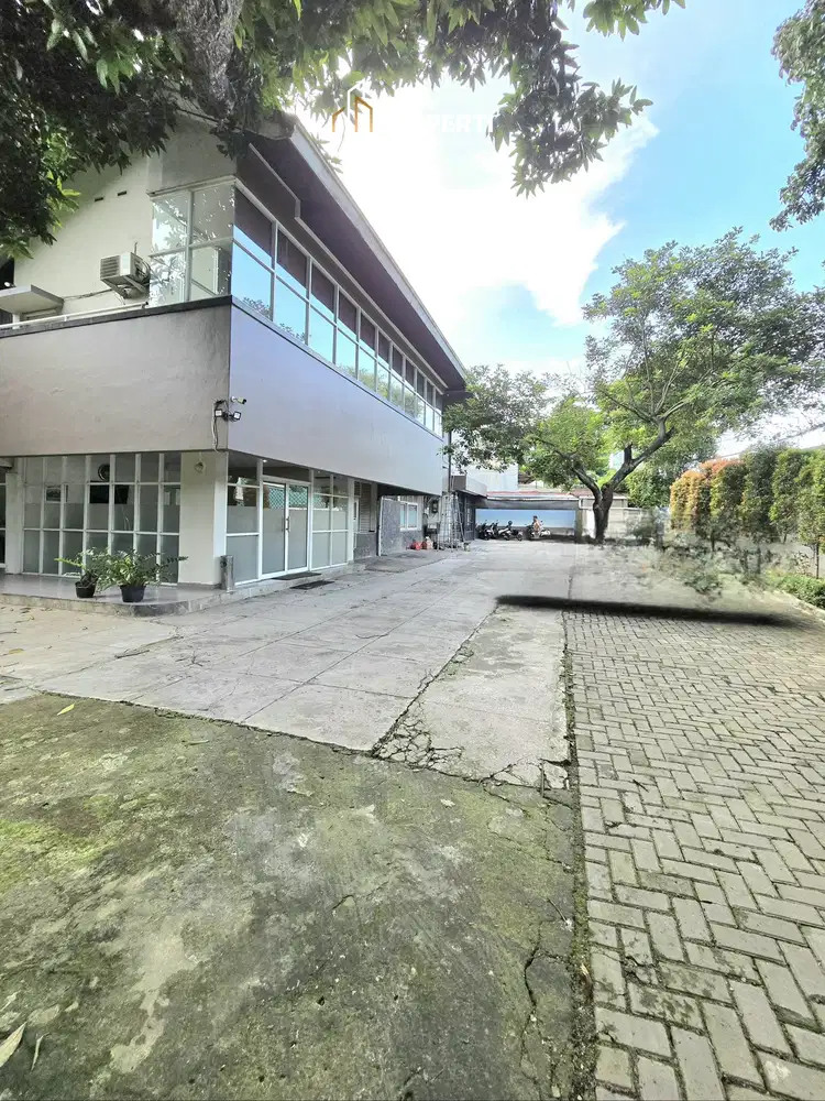 Gedung Di Kebayoran Baru Blok M Area