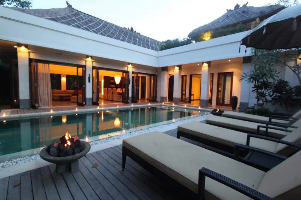 Dijual villa lantai 1 lokasi sanur bali
