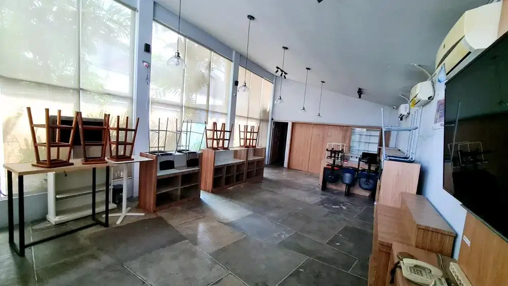 MURAH BAWA HOKI BANGUNAN KOMERSIAL PUSAT KOTA