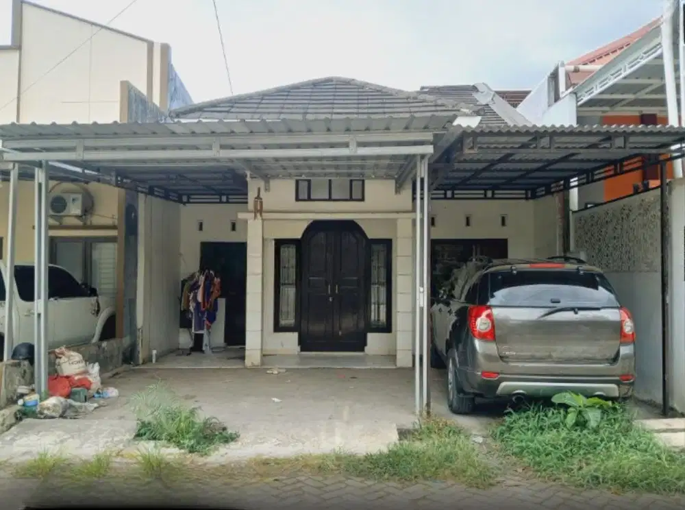 Dijual Rumah Makassar sekitar Jalan Aroepala, Jl Letjen Hertasning