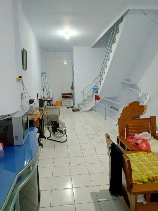 Dhyana rumah jelambar uk 4x20m 4 lantai lokasi bagus dan strategis
