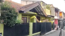 JUAL RUMAH SIAP HUNI DI JATIHANDAP KODYA DKT PADASUKA CICAHEUM BANDUNG