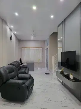 dijual villa lebar belibis mediterania ringroad