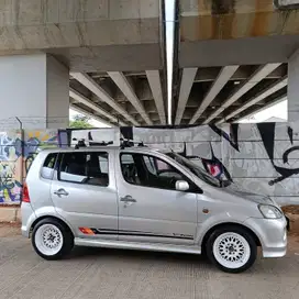 Daihatsu YR-V 2001 langka bisa Tukar Tambah