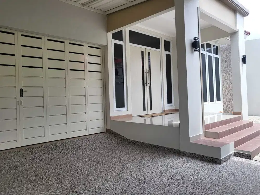 Jual Rumah Siap Huni dan Nyaman  Jl.Rejomulyo Semarang Timur – 10164