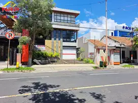 Dijual Gedung Office 3 Lantai di  Jl. Ahmad Yani - Banyuwangi