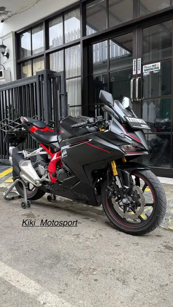 Cbr 250 rr red chasis 2023
