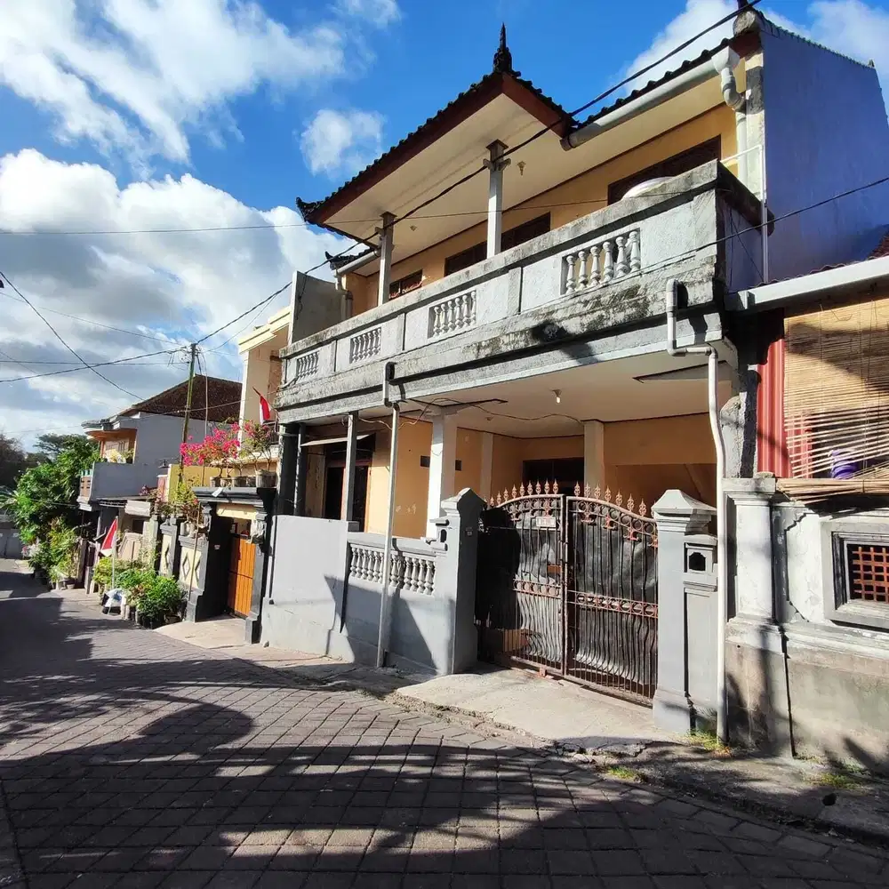 Rumah Murah 2 Lantai di Kampial Nusa Dua,8 Kmr ,dkt Pantai,itdc