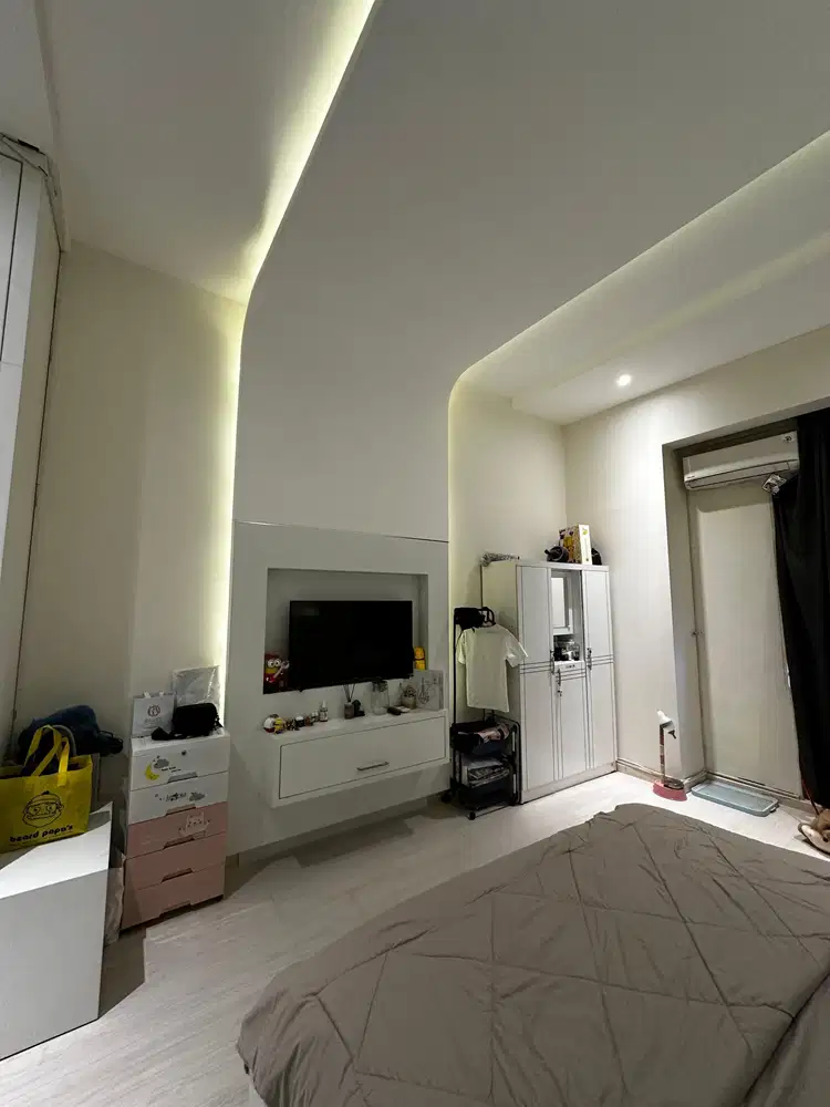 Dijual komplek Orlando Karya Rumah furnished terawat