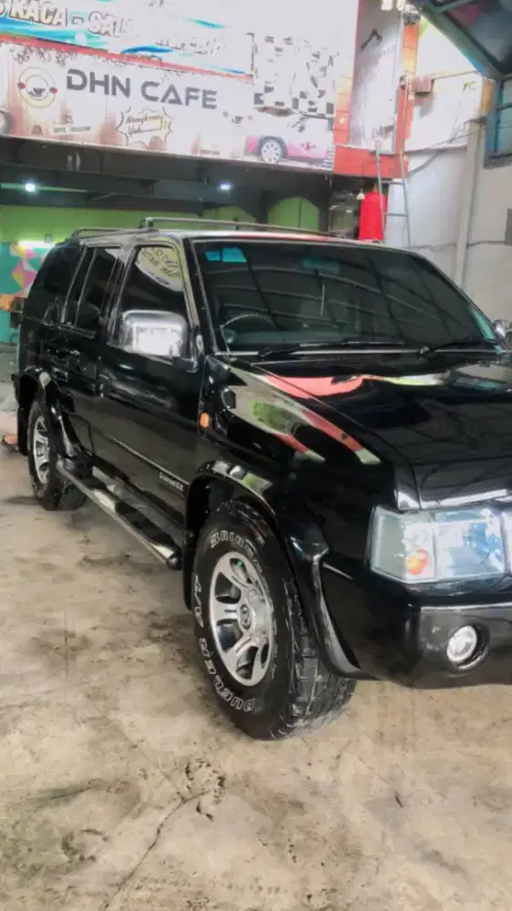 Dijual terrano granroad 3 2005
