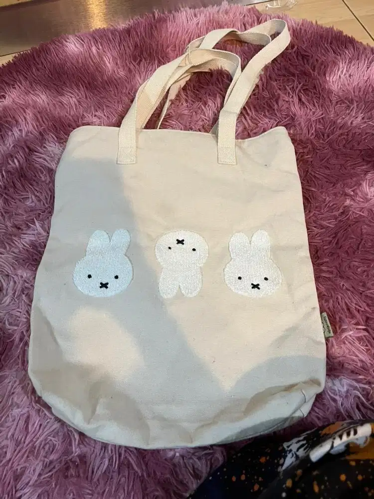 Tas kanvas wanita lucu