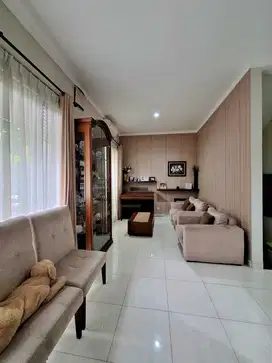 Rumah Luas Siap Huni Harga Menarik di Emerald Residence BIntaro
