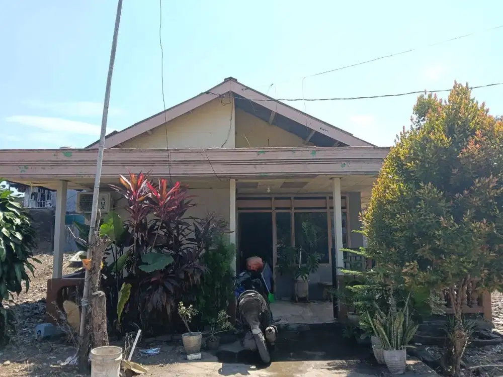 Dijual Rumah Makassar Sekitar Jalan Metro Tanjung Bunga