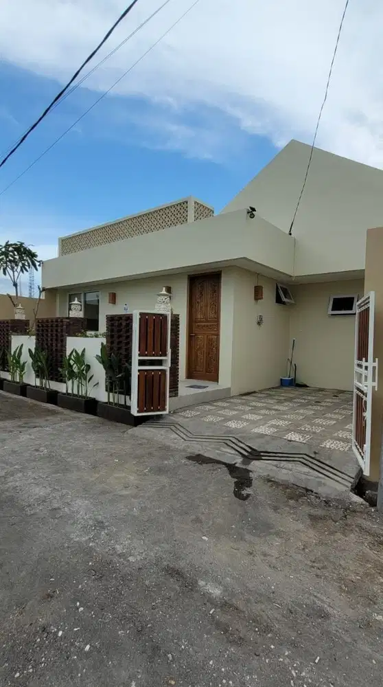 VILLA CANGGU FOR RENT NEAR BEACH WALKING DISTANCE
