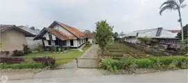 Rumah & Tanah Luas Untuk Villa di Ciwidey